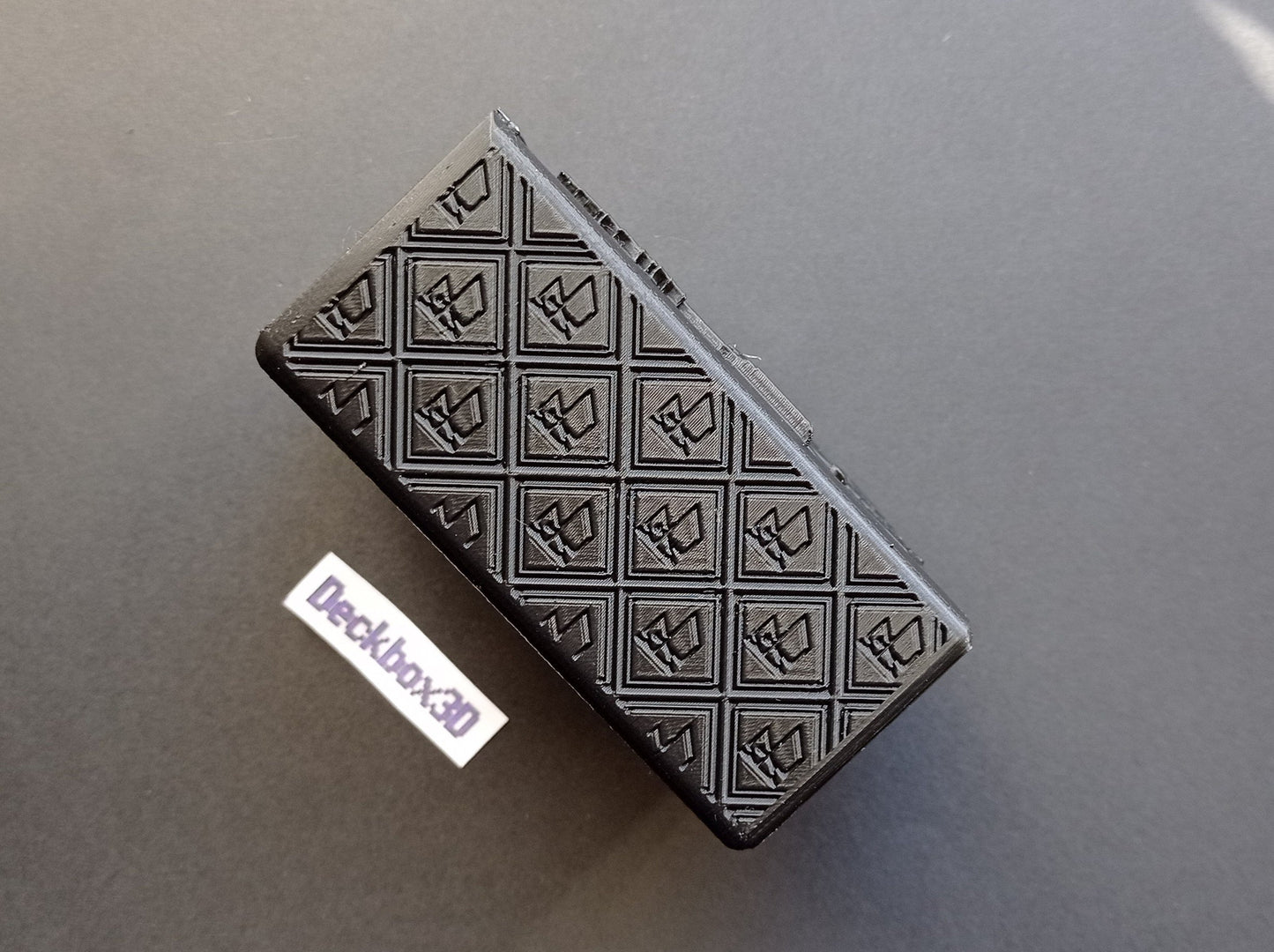 Deckbox Levia