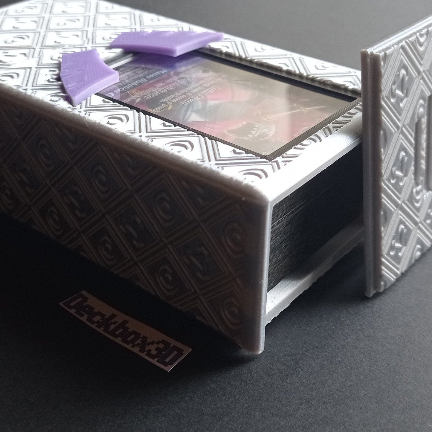 Deckbox Espada (Con portadados)